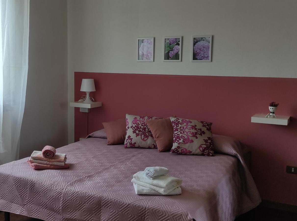 The Smile'S Home Lucca Bagian luar foto